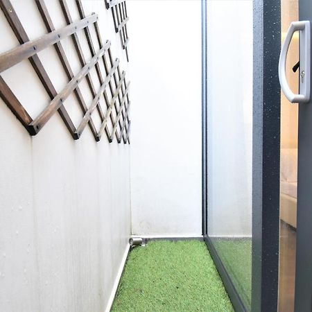 Stunning Apartment, Shirland Mews Londra Exterior foto