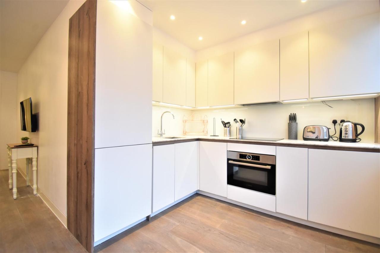 Stunning Apartment, Shirland Mews Londra Exterior foto